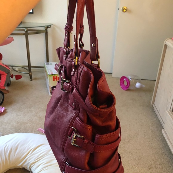 Mikael Kors Gansevoort Tote - Picture 6 of 8